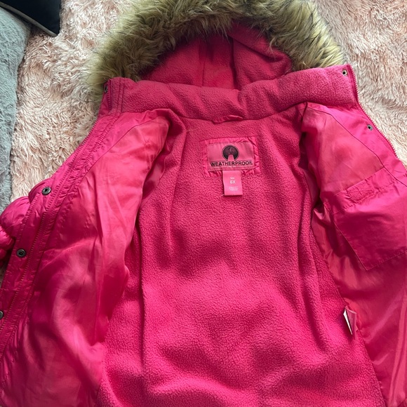 Weatherproof girl puffer jacket - Picture 3 of 7